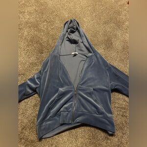 Blue velvet tracksuit set.